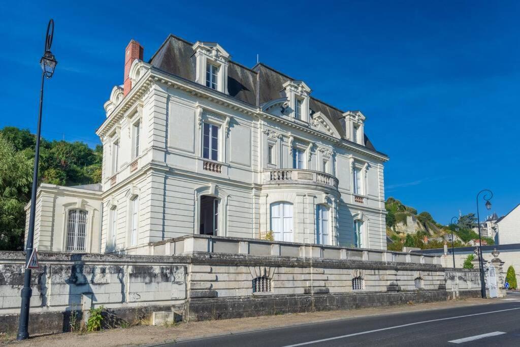Vue Imprenable Sur La Loire !!! * Saumur
